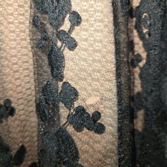 Boohoo Black Lace Dress - Picture 7 of 9